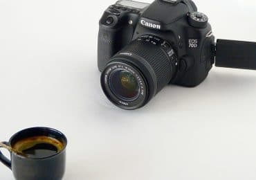 L’appareil photo a-t-il toujours sa place en vacances ?