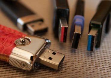 Comment réparer une clé USB endommagée ou illisible? Correction des erreurs, réparation de partition, …