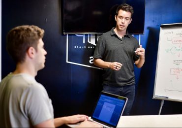 Comment rédiger un bon briefing avant d’acheter un article sponsorisé? Conseils