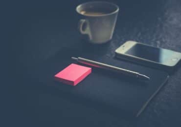 Pourquoi passer aux achats en ligne pour équiper votre bureau ?